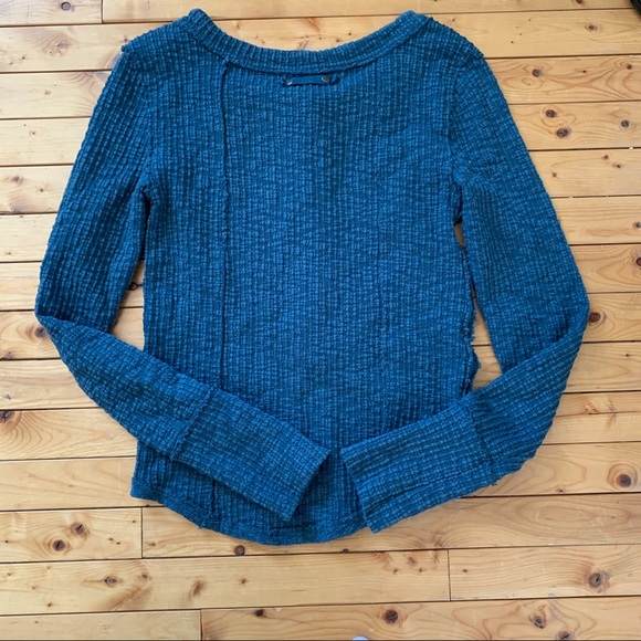 We the Free Top - Picture 4 of 5